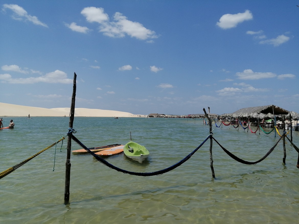 Chill in a hammok hanging in the lagoon on one of the buggy tours in Jericoacoara